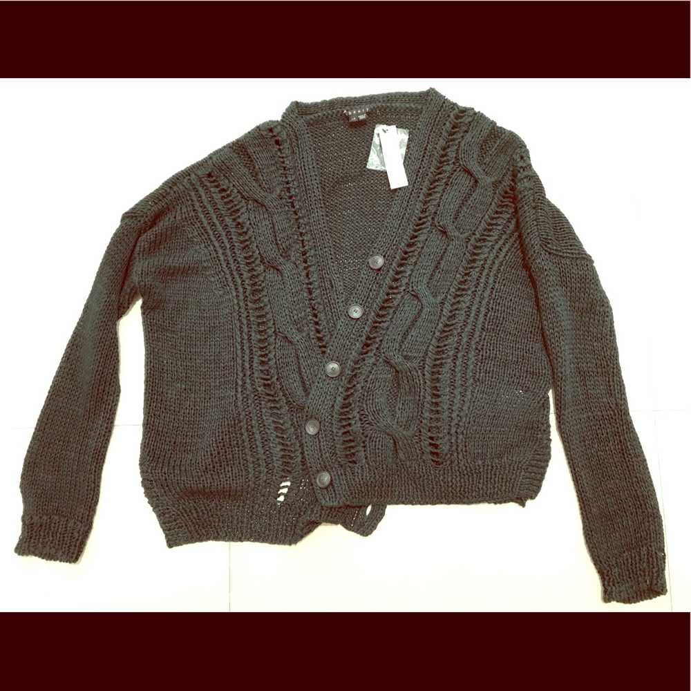 Theory sweater, Size L. Brand new.